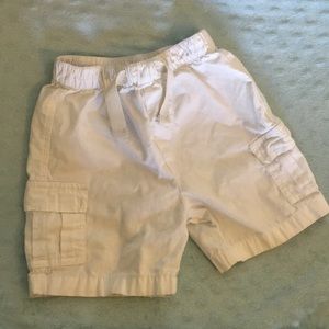 White Náutica short for baby boy.